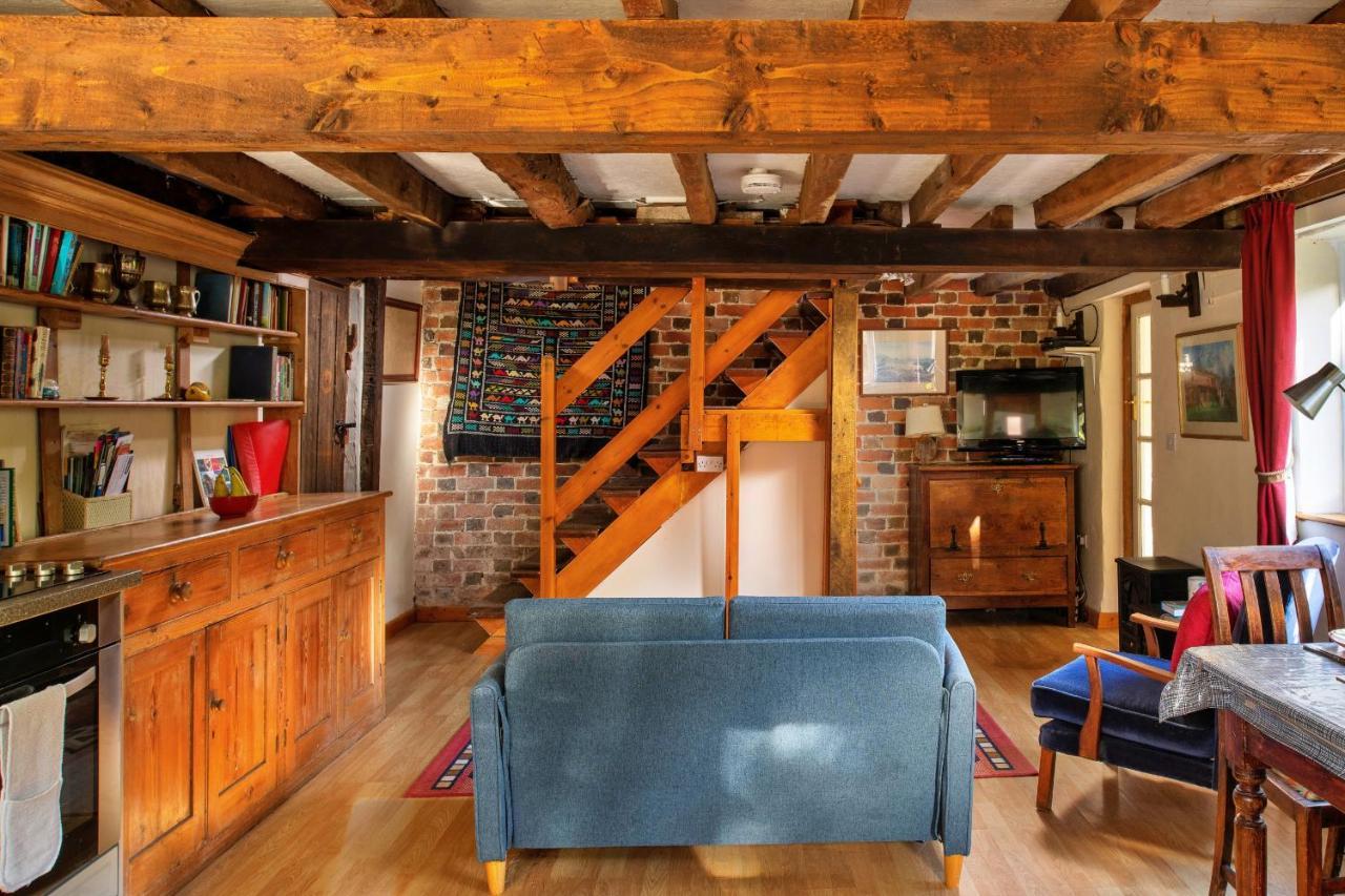 Finest Retreats - Great Cantal Granary Llandrindod Wells Buitenkant foto